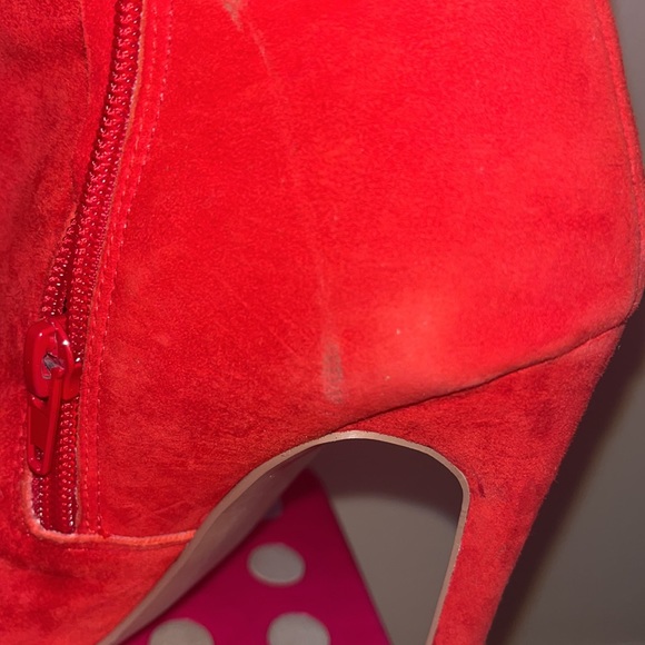 Red Steve Madden booties - Picture 6 of 10